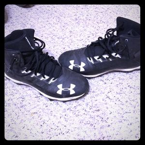 Under armour black and white football cleats